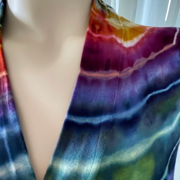 Tie dye long cardigan w/pockets. Sz XL. NWOT - Picture 3 of 5